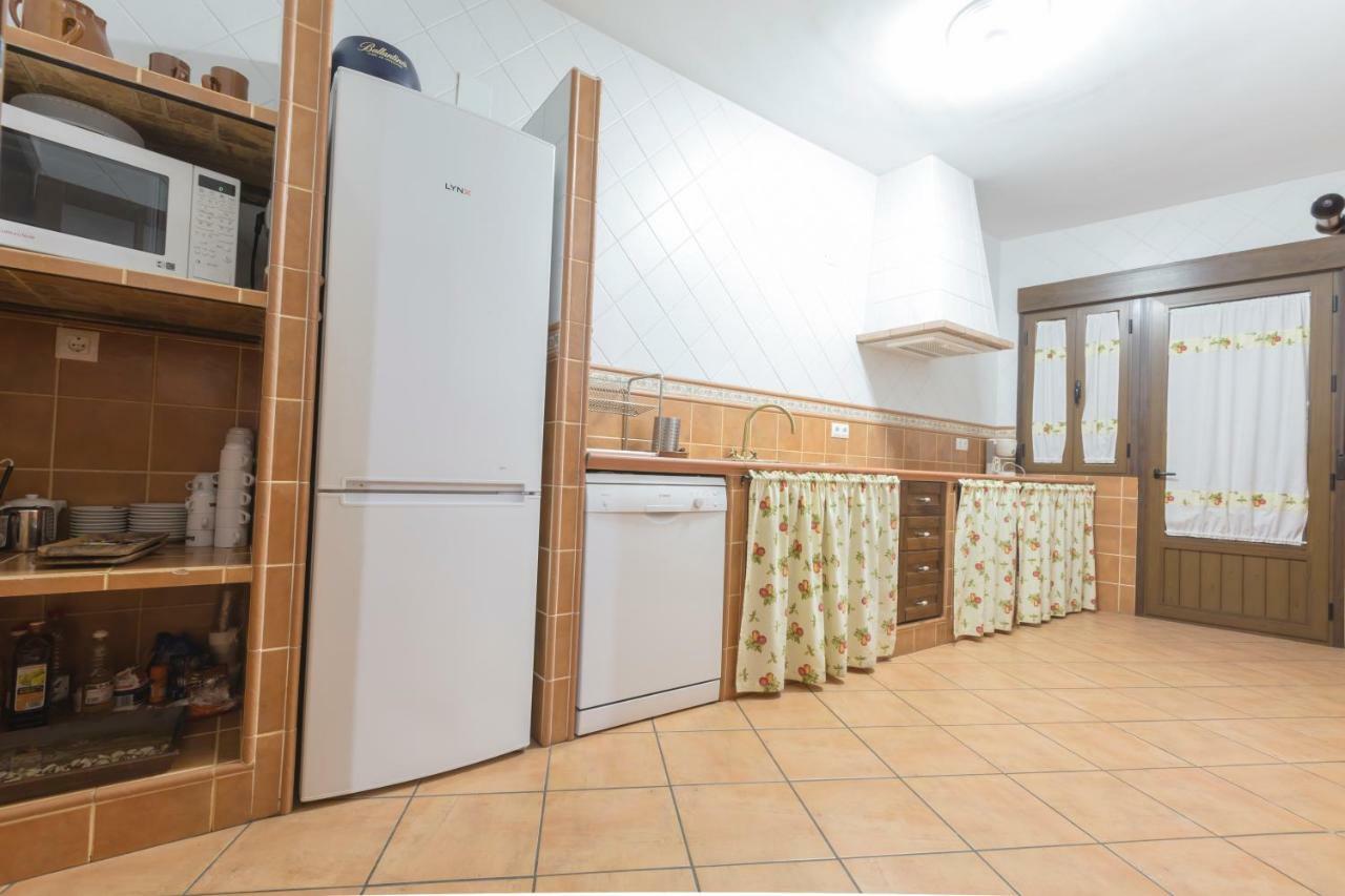 Casa Rural La Fuente Segura de León Eksteriør billede