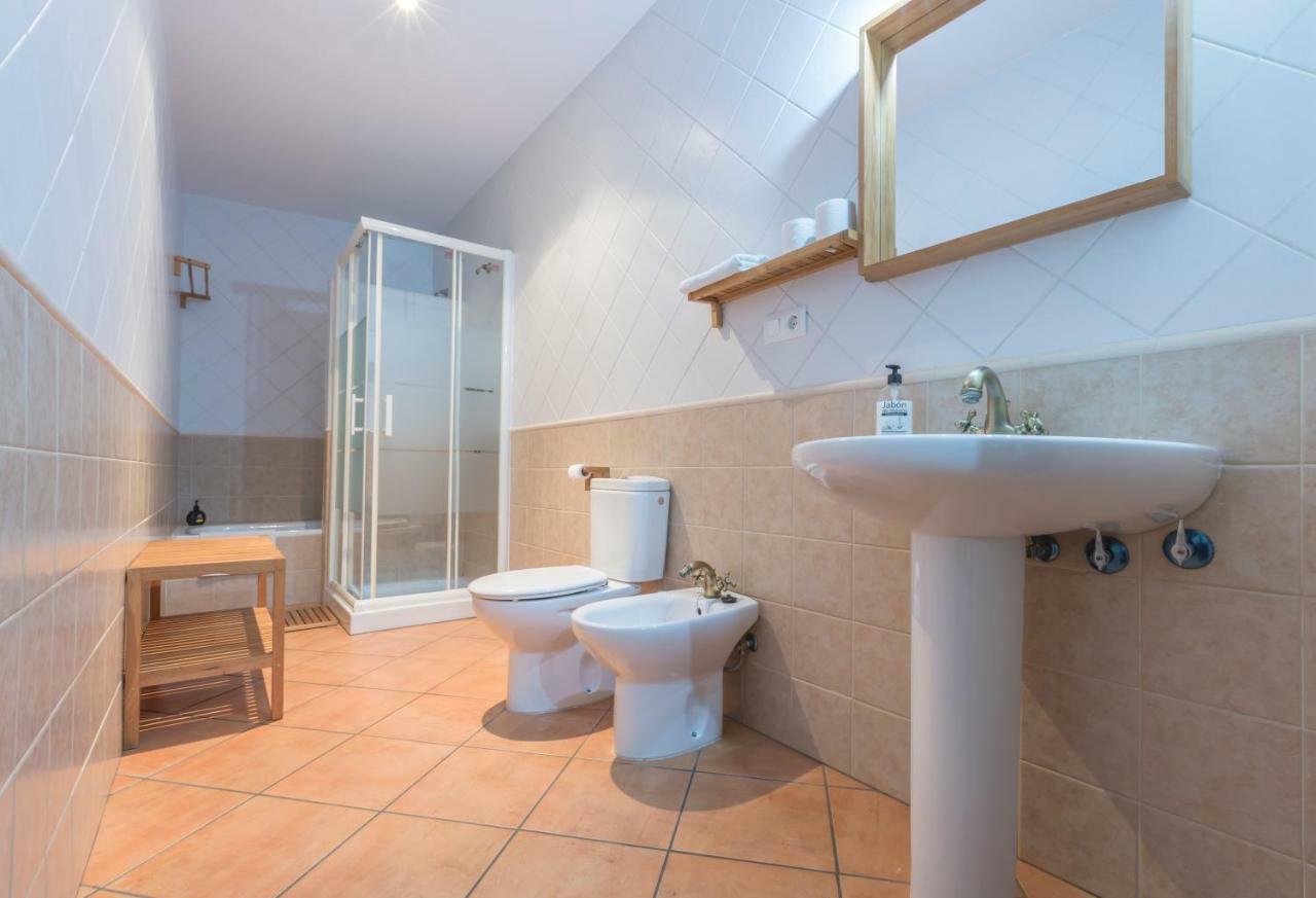 Casa Rural La Fuente Segura de León Eksteriør billede